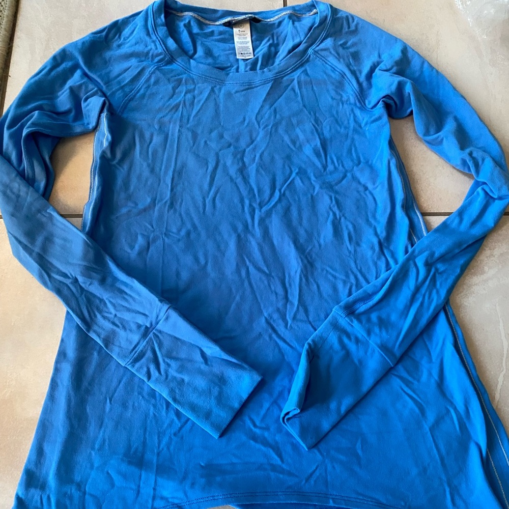 Ivivva shirt!